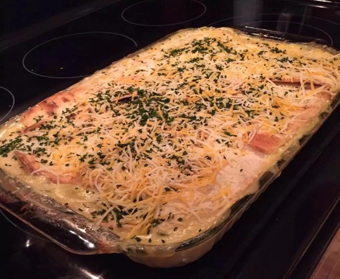 Weiße Hähnchen-Enchilada Slow-Cooker Auflauf